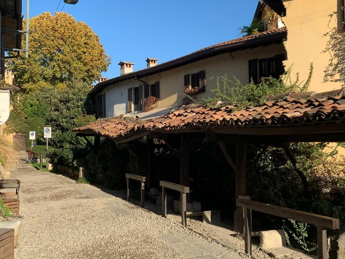 Apartment Lavandai Home Milan Italy